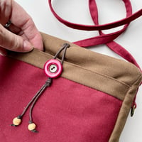 Image 4 of Swirling Button Orbs Tapestry Zippertop Purse