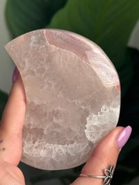 Image 4 of HQ FLOWER AGATE MOON -MADAGASCAR- 