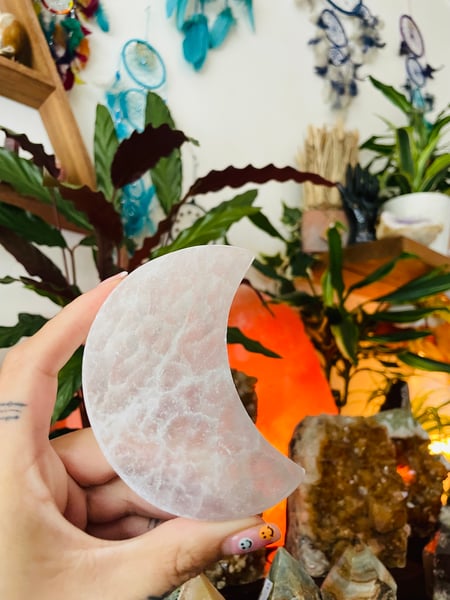 Image of Selenite Moon charging plate 