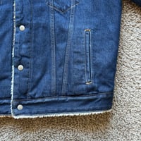 Image 6 of LEVIS REVERSIBLE VINTAGE RELAXED FIT SHERPA TRUCKER JACKET MENS SIZE MEDIUM NEW