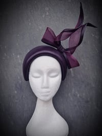 Image 1 of 'Milla' in Grape Purple