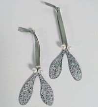 Image 1 of Sophie Victoria Anderson Mistletoe Decorations