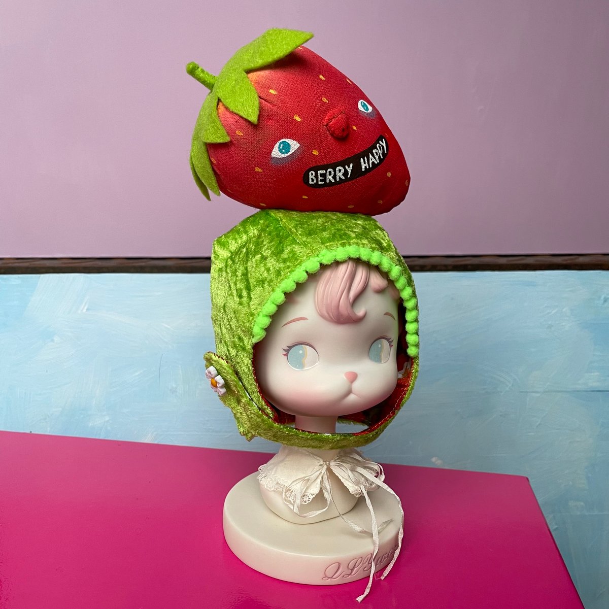 Image of Strawberry Hat for Blythe "Berry Happy"