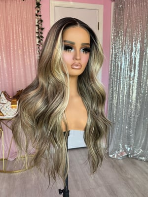 Image of Free part Angie luxury (pre order)