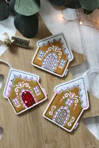 Image 2 of Gingerbread house decoration 