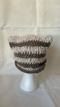 Image 3 of fluff hat 