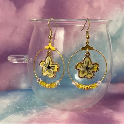 Image of Yellow Flower Hoop Earrings