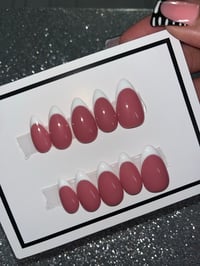 Image 2 of French Tip Nail Set (Almond Shape)