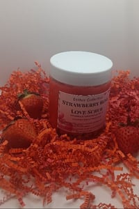 Image 15 of 🌹 Strawberry Rose Valentine’s Luxe Set – Limited Edition 💝