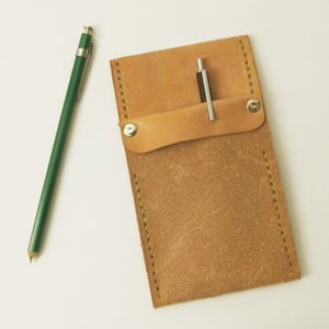 Image of Vegetable-Tanned Leather Pocket Protector