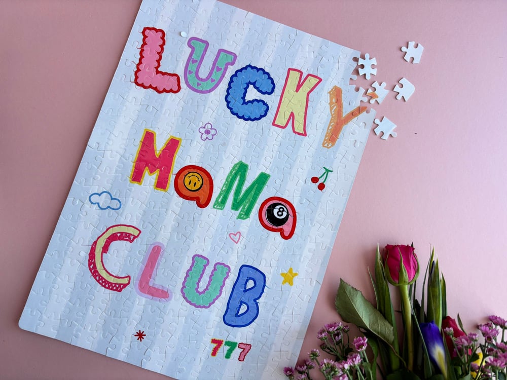 Image of the lucky club large jigsaw