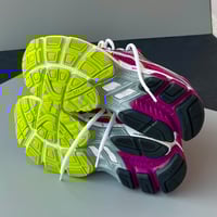 Image 5 of  size: us8 uk6 eu39.5 cl25