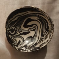 Image 1 of Medium bowl 