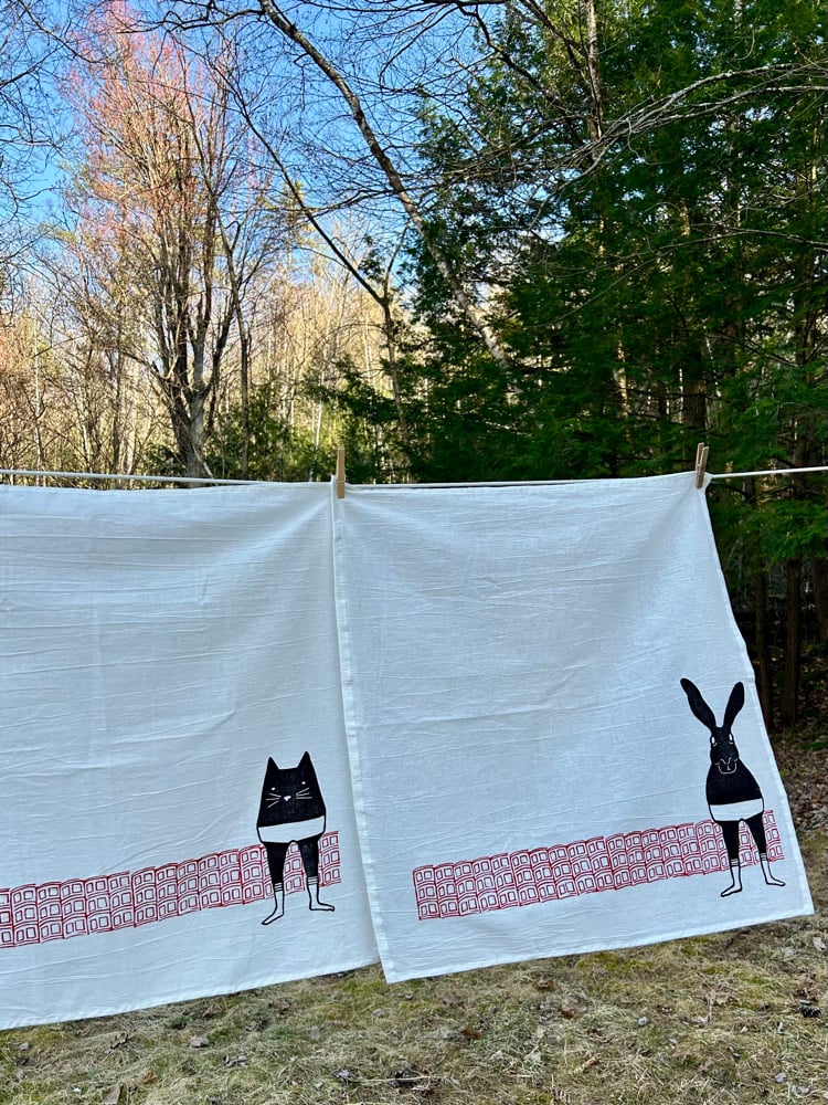 Red City Handprinted SET OF TWO 100% Cotton Floursack Towels