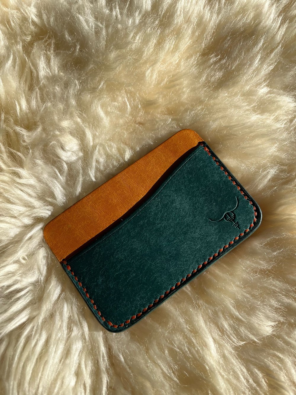 Image of Ortensia 2-tone Pueblo Horizontal Cardholder