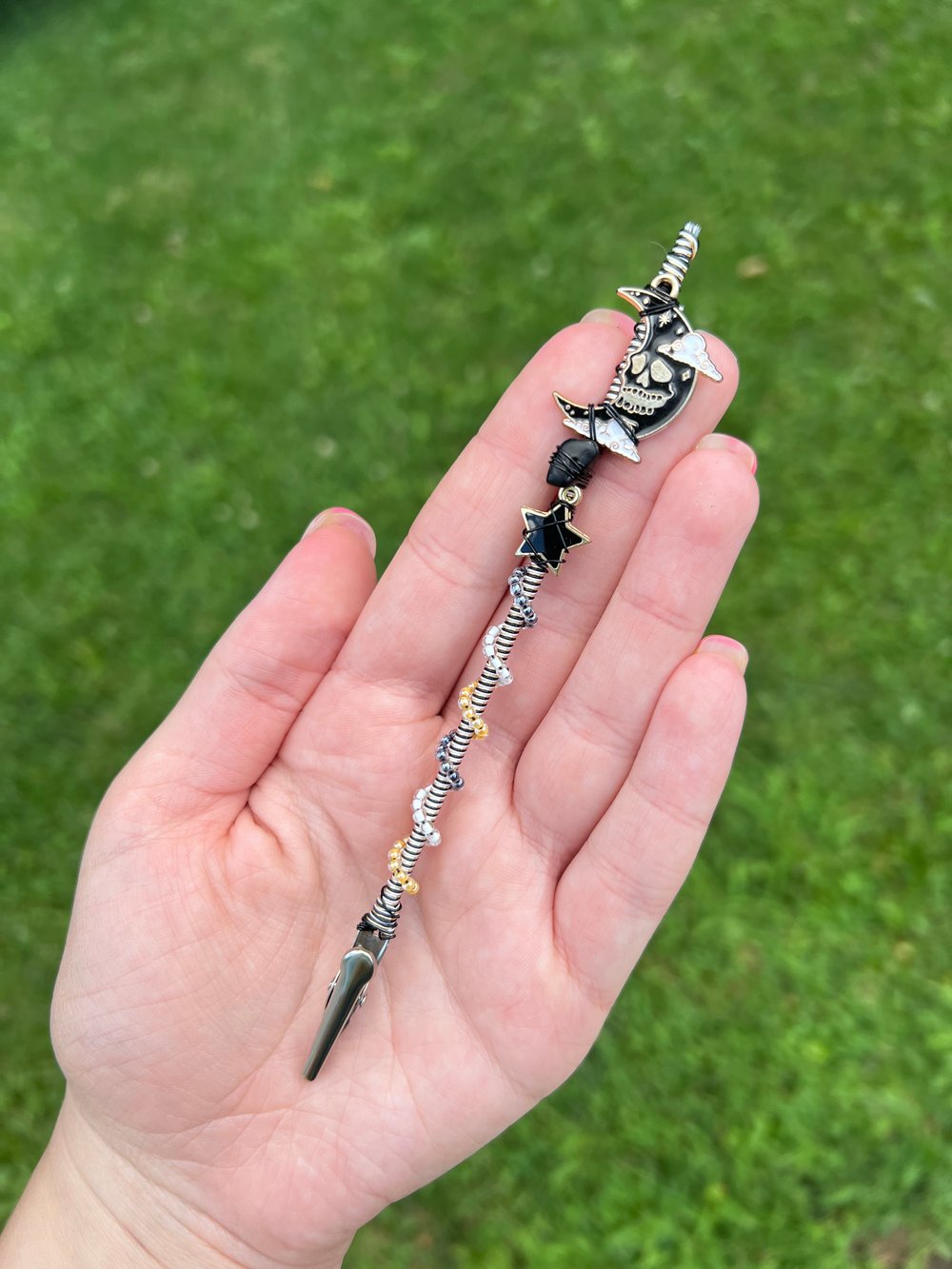 Image of 6 Inch Beaded Clips