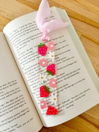 Acrylic Book Mark Strawberry Daisies 