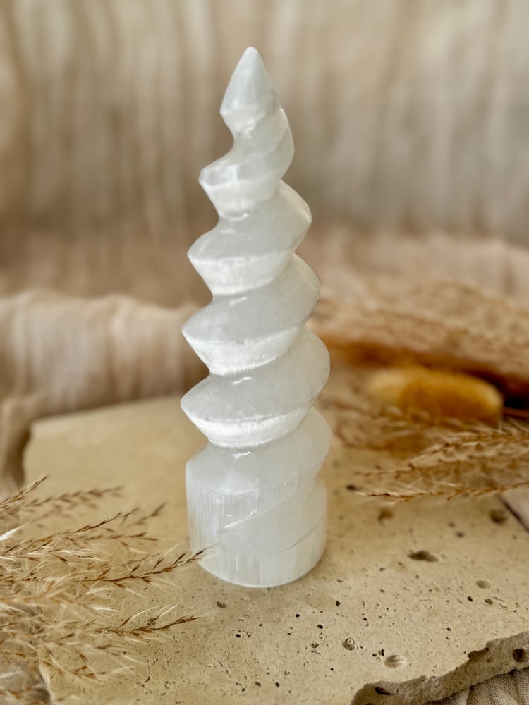 Image of Selenite Roller Tower
