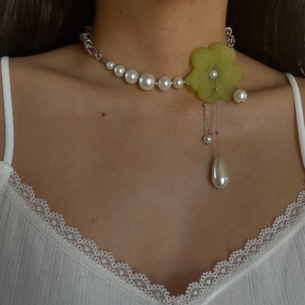 Image of Treasured Flower Necklace