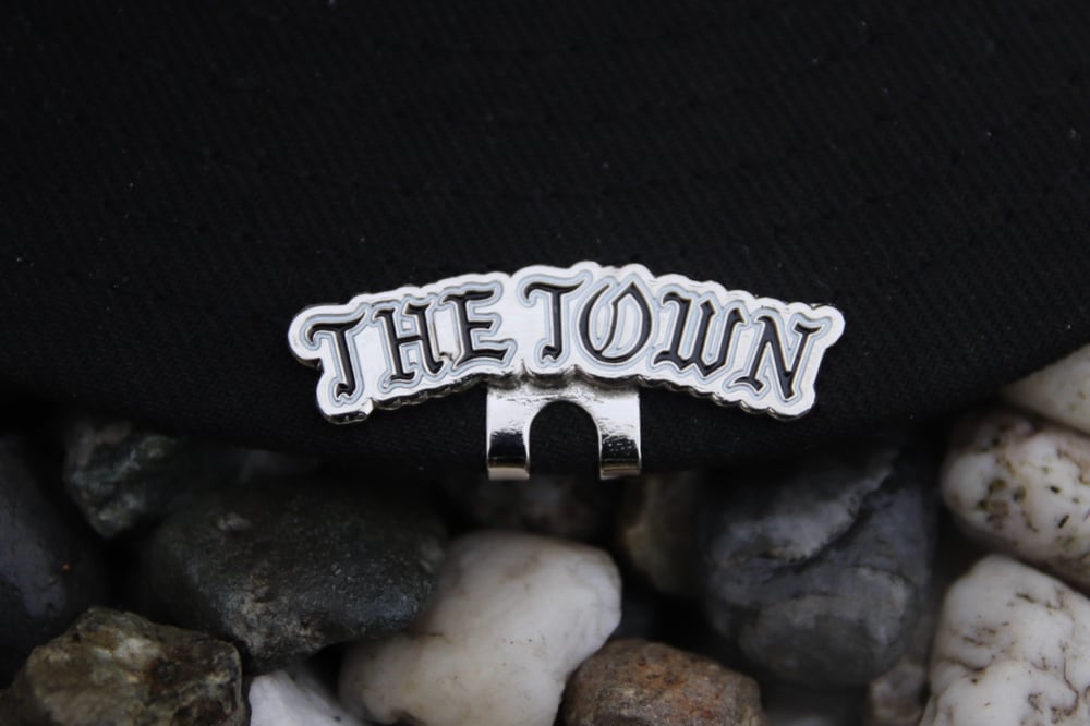 Image of Town Clip - Silver/Black