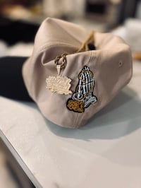 Image 3 of Static Pendant 