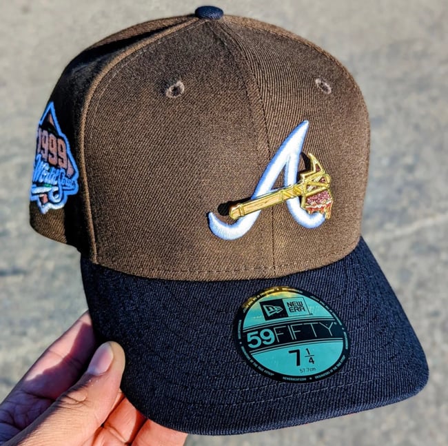 Brave Heart Pin - Espresso