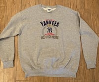 Image 1 of Yankees 1999 World Series Crewneck (L)