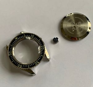Image of Vintage Omega Seamaster 300 Sports Gents Watch Case--ref# 166.024.