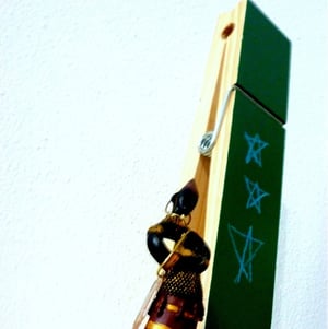 chalked wooden peg (large)