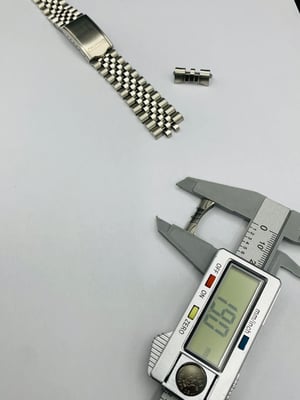 Image of 19mm Seiko curved lugs stainless steel gents watch strap,New.(MU-14)