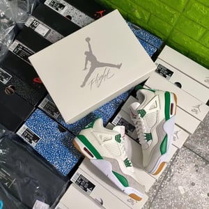 Image of Air Jordan 4 SB Pine Green