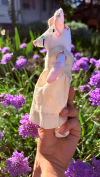 Image 2 of Lily