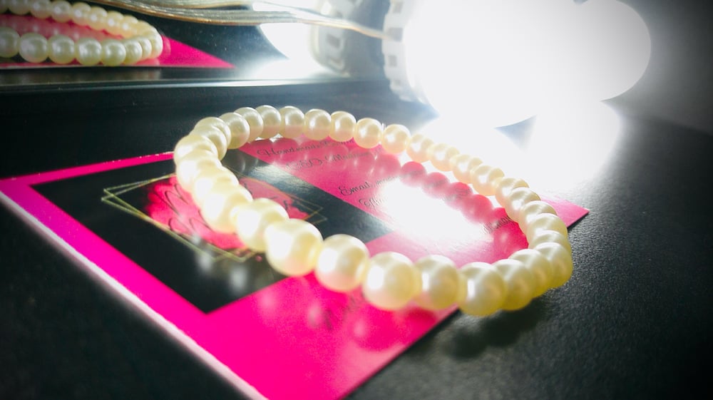 Image of Poppin Pearls Single 