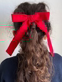 Image 2 of The Crimson Valor Bow
