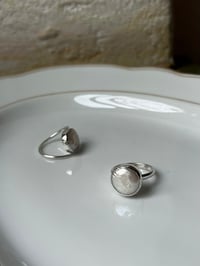 Image 3 of Keshi Perlen Ringe