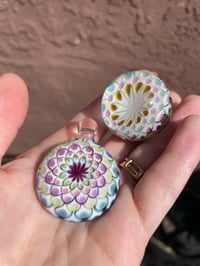 Image 4 of White hot Pendy