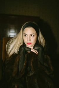 Image 2 of Classic Headband / Velvet