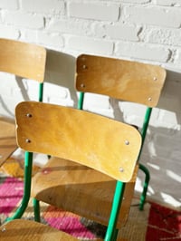 Image 4 of Chaise d’écolier 