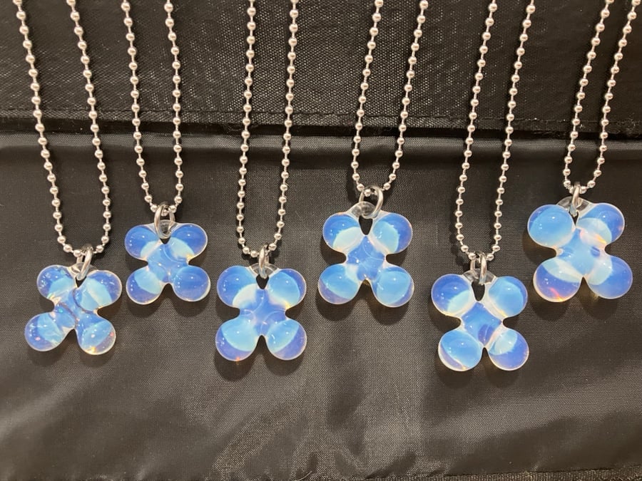 Image of opaline clovers