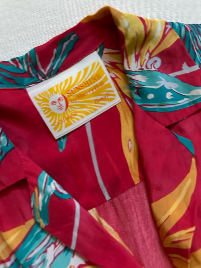 70s ladies Hawaiian blouse