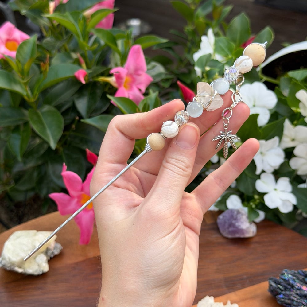 Image of crystal clear bowl poker