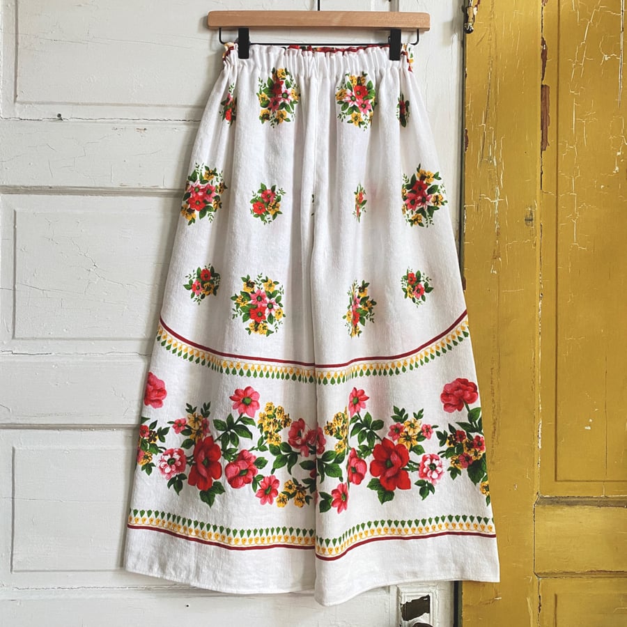 Image of Midsummer Cottage Garden Granny Pants