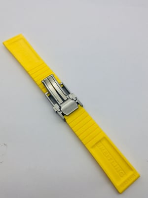 Image of 22mm-24mm Yellow silicone Rubber Watch Strap Band Bracelet,for breitling watch,straight lug.new