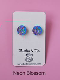 Image 9 of Flower Wooden | Stud Range 