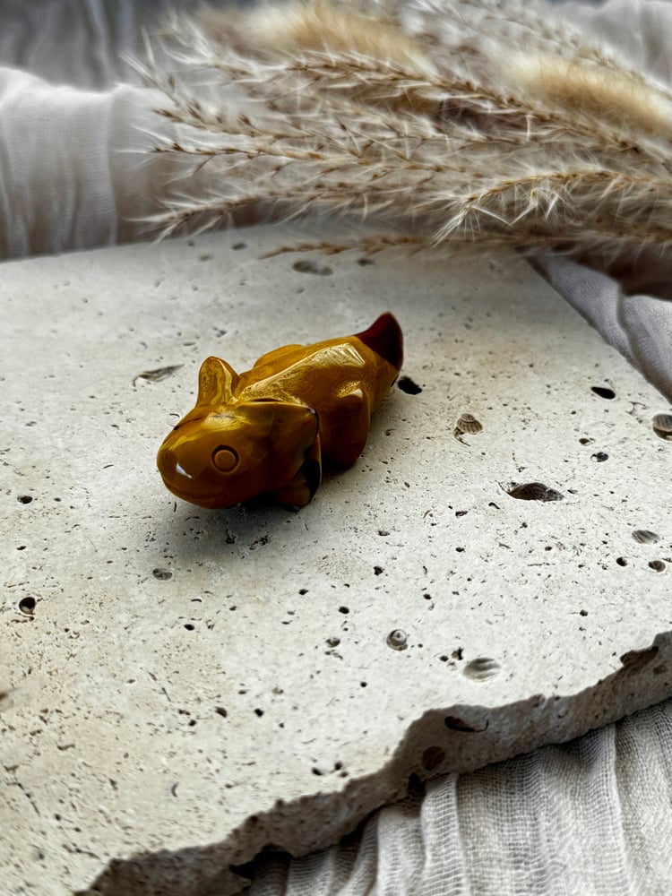 Image of Mookaite Axolotyl Carving 