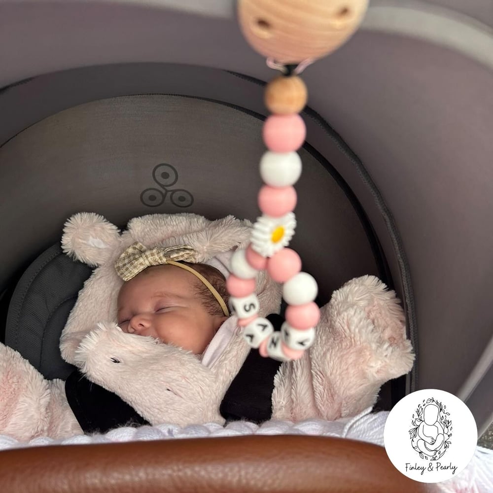 PRAM CHARM: Daisy