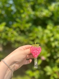 Strawberry Shortcake Badge Reel🍓🩷