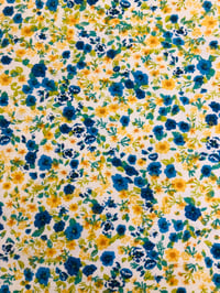 Image 3 of Popelín - Sábana - Florecillas - Azul/Amarillo - 9€/m