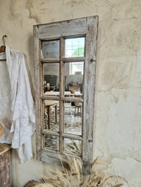 Image 2 of La fenêtre miroir