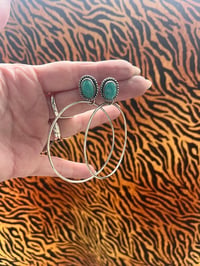 Image 3 of Sterlingsilber Stecker mit Türkis und Creolen 